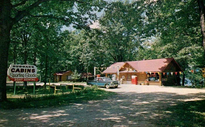 Duggans Restaurant & Motel - Vintage Postcard